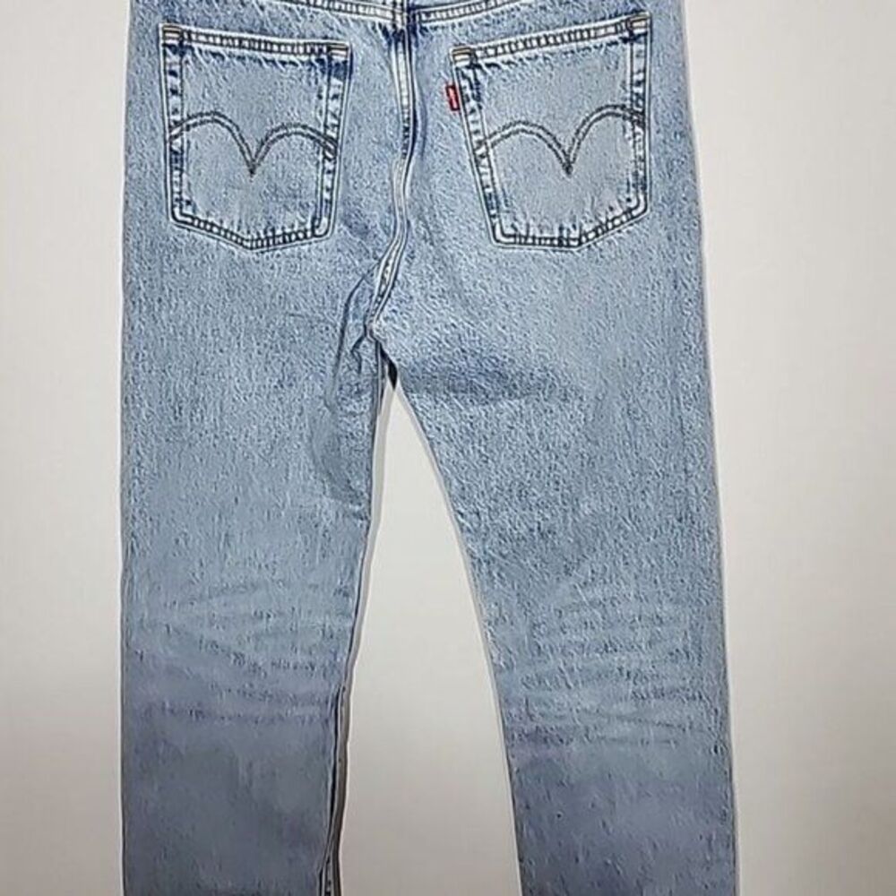 Levi's Premium Wedge Straight Button Fly Raw Hem Medium Wash Jeans W27 L28 - Picture 4 of 12